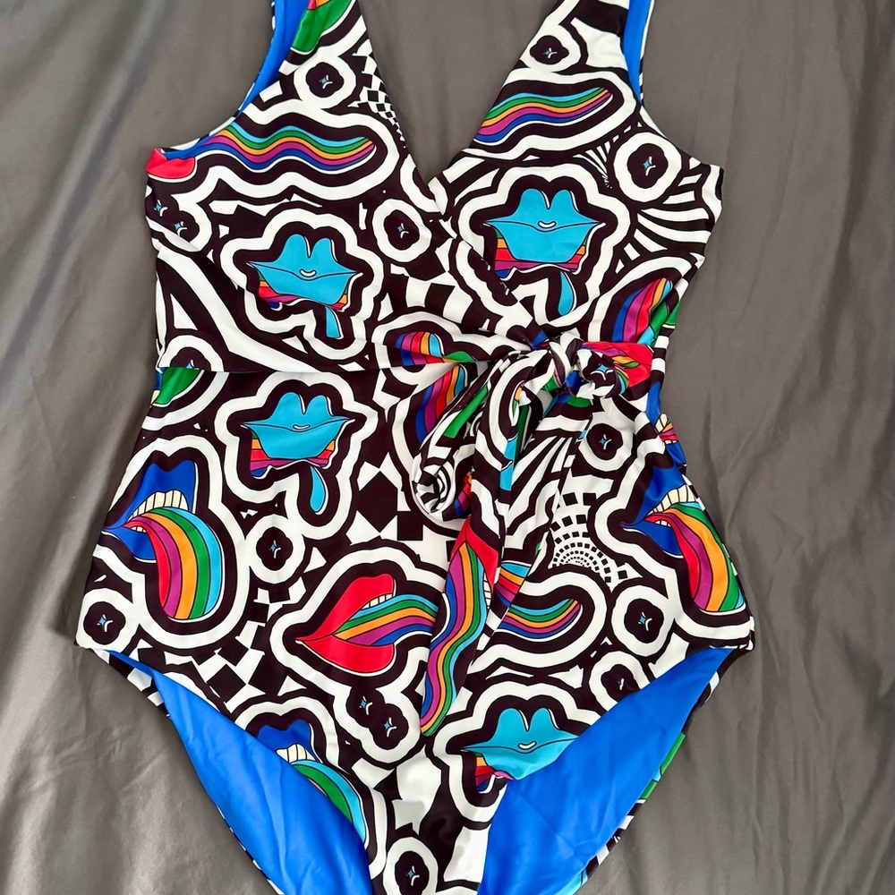 Exoticathletica NWT wrap one piece swim size XXL